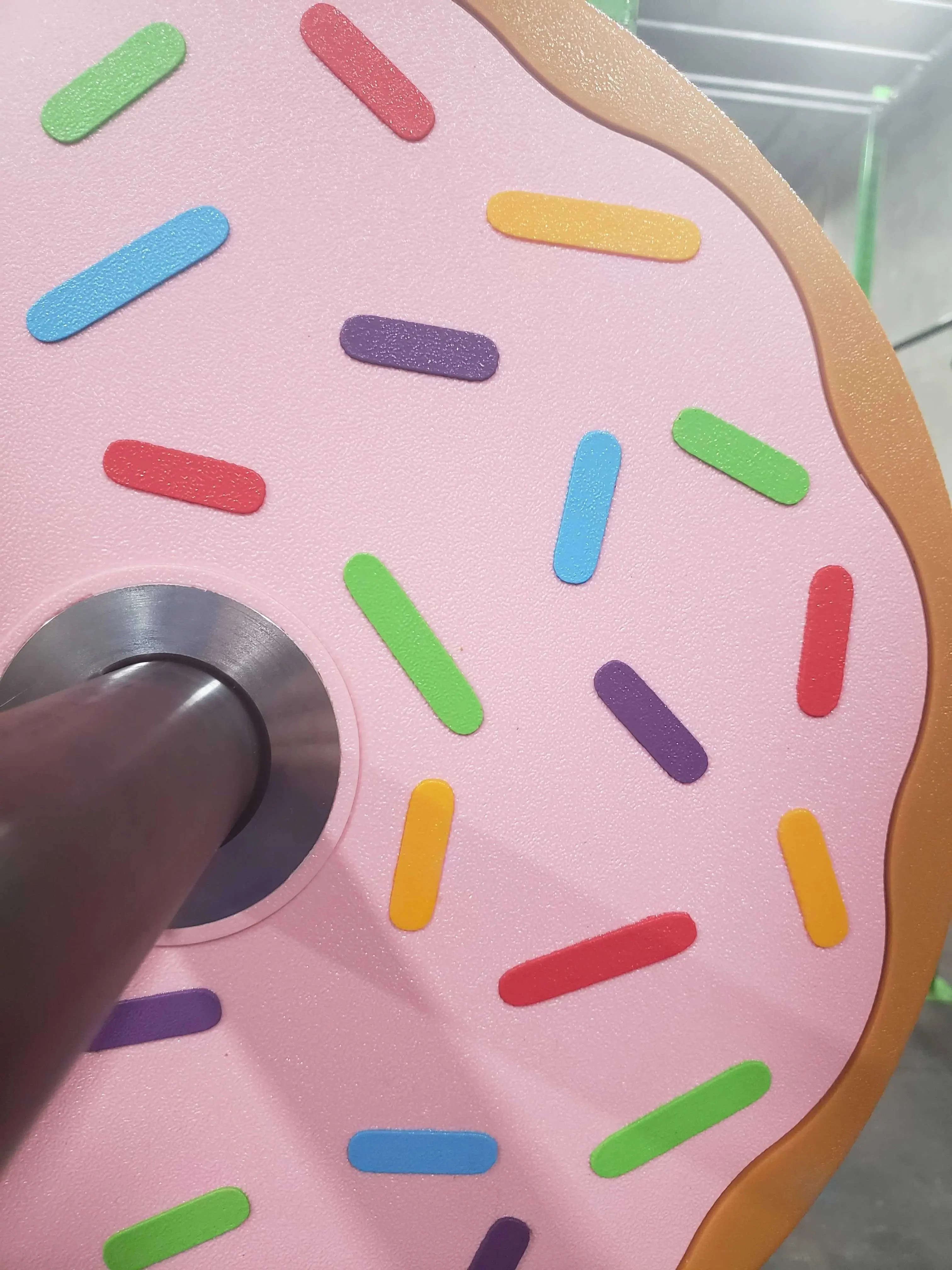 Chocolate & Vanilla 10lb Donut Plates - Image 13