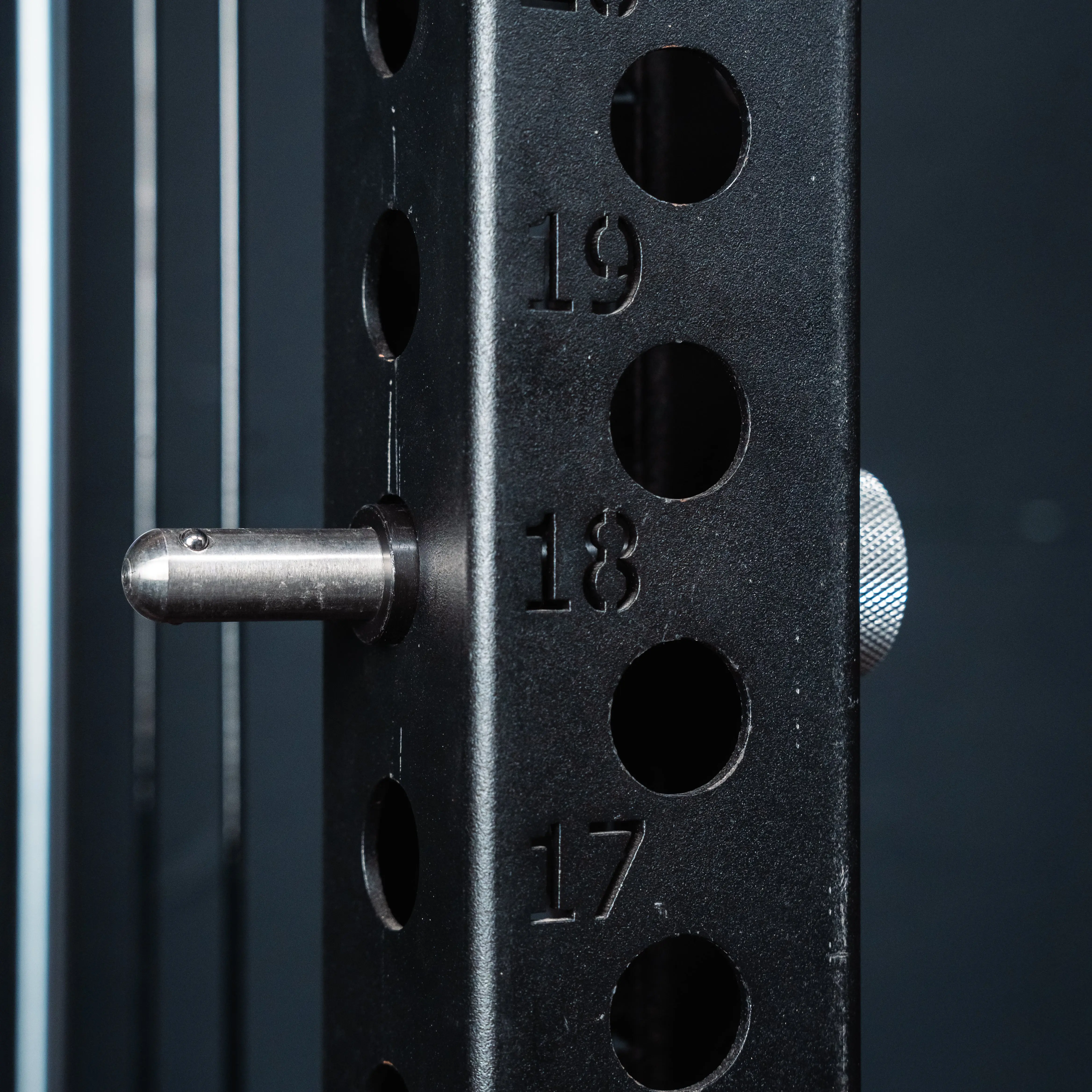 The Linchpin: 5/8" to 1" Rack Attachment Adapter Sleeve - Image 8